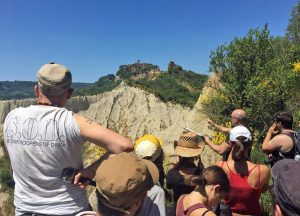 Cna - Gli allievi del percorso formativo nella valle dei Calanchi