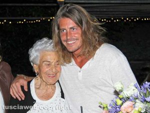 Alberto Mezzetti con la nonna Pasqualina Cianchella