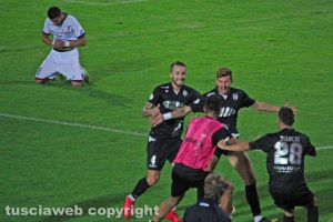 Sport - Calcio - Viterbese - L'esultanza dopo il gol di Salvatore Molinaro
