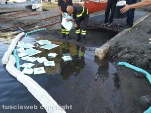 Marta - Sversamento di gasolio nel lago di Bolsena
