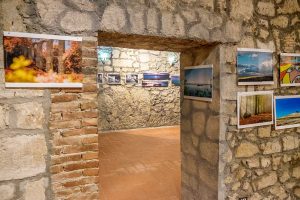 Grotte di Castro - La mostra collettiva di Tuscia fotografia