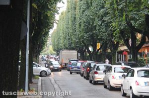 Viterbo - Traffico a viale Bruno Buozzi