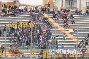 Sport - Calcio - Viterbese - I tifosi in curva