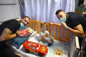 Roma - La Nazionale in visita al Bambin Gesù