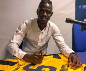 Mamadou Tounkara firma la maglia