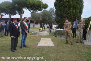 Svelamento della targa