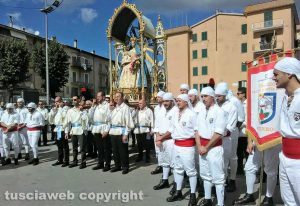 Piansano - Patto di fratellanza fra i facchini di Santa Rosa e quelli della Madonna del rosario