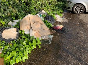 Viterbo - Rifiuti a largo Nagni