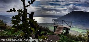 Il lago di Vico e le sue nuvole di novembre...