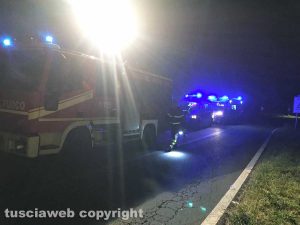 L'intervento di vigili del fuoco e polizia stradale