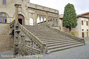 Viterbo - Il palazzo papale
