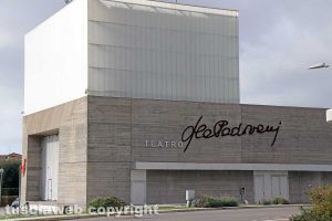 Montalto di Castro - Teatro Lea Padovani