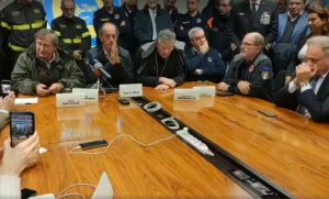 Venezia - La conferenza di Luigi Brugnaro dalla sede della protezione civile regionale