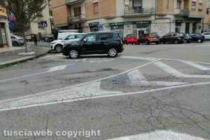 Viterbo - Sosta selvaggia in via Monte bianco