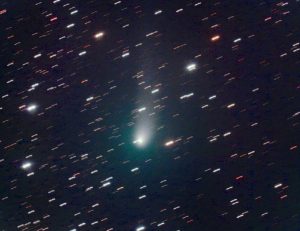 Cometa C/2017 T2 Panstarrs