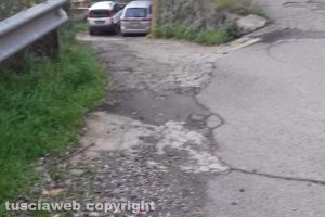 Montefiascone - Buche in via Stefanoni