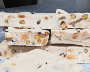 Alcuni dei prodotti natalizi degli artigiani viterbesi