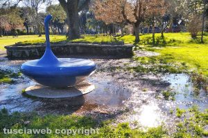 Viterbo - Incuria a pratogiardino Lucio Battisti