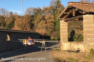 Viterbo - Strada Fonte chiusa per frana