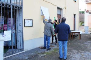 Villa San Giovanni in Tuscia - La targa in onore di padre Mauro dell'Immacolata