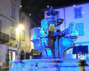 Viterbo - Piazza delle Erbe (Immagine di repertorio)