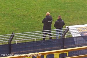 Sport - Calcio - Viterbese - Il piccolo tifoso al fianco di Antonio Calabro