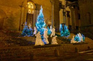 Viterbo - Il presepe sulla scalinata della basilica della Quercia