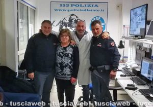Viterbo - Anziana sola la notte di Natale, i poliziotti vanno a casa a farle compagnia