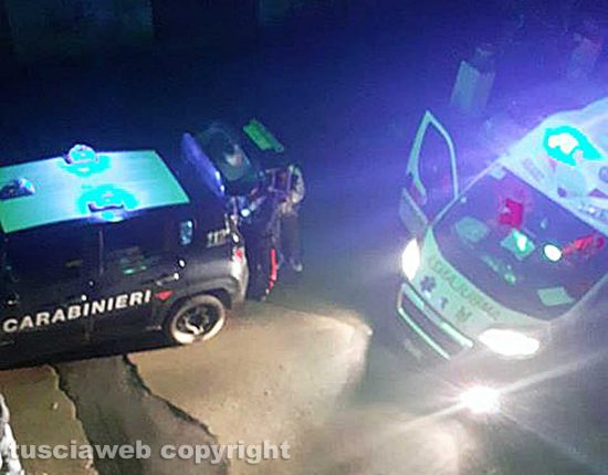 Incidente - Intervento di carabinieri e 118