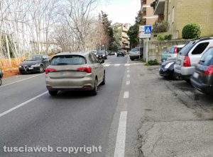 Rifacimento del marciapiede in via Belluno a Viterbo