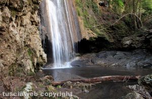 Ischia di Castro - La cascata detta Strozzavolpi