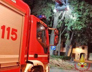 Forte vento - Intervento dei vigili del fuoco