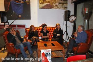 Viterbo - La presentazione dello spettacolo "La guerra è guerra"