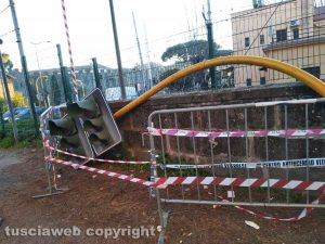 Viterbo - Semafoto a terra nei pressi di viale F. Baracca