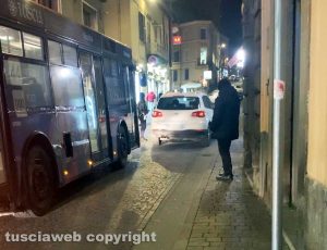 Parcheggio selvaggio a Viterbo
