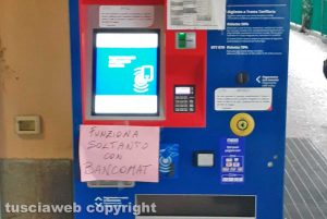 Viterbo - La macchinetta per i biglietti Cotral al Riello