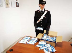 Santa Marinella - Controlli dei carabinieri sulle mascherine