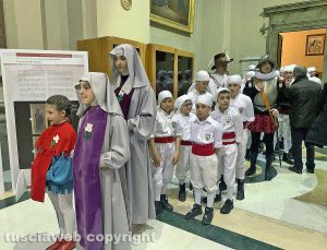 Viterbo - La festa del transito di santa Rosa spostata in chiesa per la pioggia