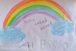 Viterbo - L'iniziativa "Andrà tutto bene"
