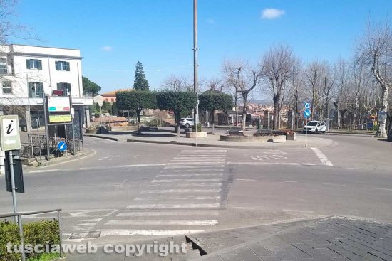 Montefiascone - La città deserta - Piazzale Roma