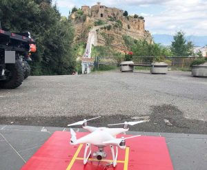 Bagnoregio - Coronavirus - Il drone della croce rossa