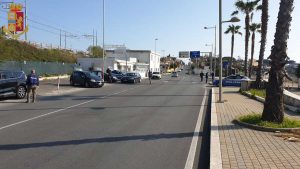 Civitavecchia - Posto di blocco della polizia