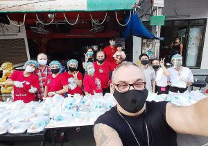 Thailandia - Valter Paccasassi e i suoi aiutanti