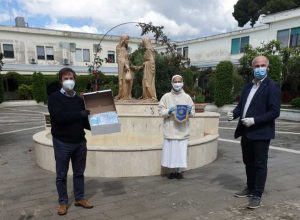 Civitavecchia - Il Rotary club dona mascherine alle Rsa del territorio