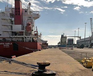 Civitavecchia - Nave al porto