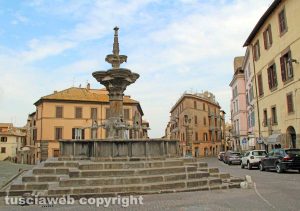 Viterbo - Fontana grande