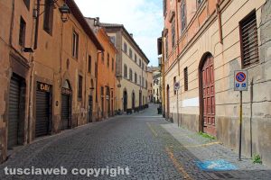 Viterbo - Via San Lorenzo