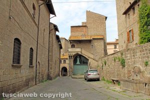 Viterbo - Via San Pellegrino