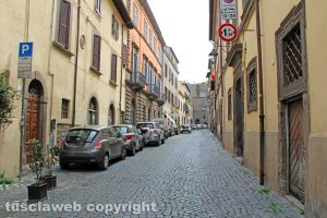 Viterbo - Via cardinal La Fontaine