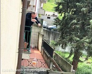 Orte - Il picnic a distanza tra un piano e l’altro